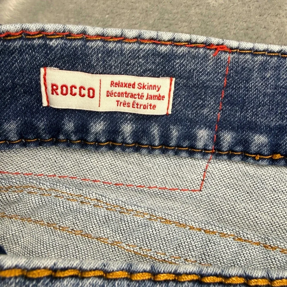 True Religion Rocco Relaxed Skinny Jeans Mens 41-29 Medium Wash Blue Denim Y2K